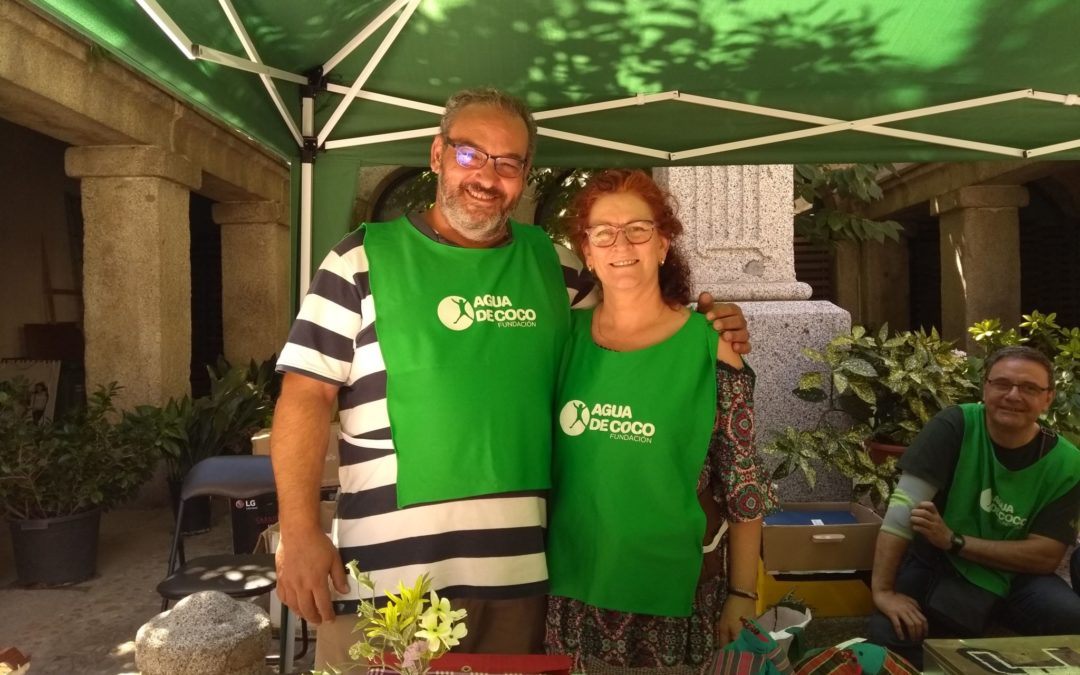 25 años, 25 historias: Inma y Carlos de Valencia: «¡Nuestra casa es lo más parecido a una sede de Agua de Coco!»