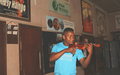 Historias motivadoras: Rolando Marcel, joven músico autodidacta