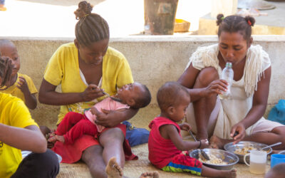 El Ayuntamiento de Langreo colabora en la educación de las madres jóvenes de Madagascar