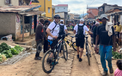 Turismo y deporte solidario en Tulear: descubre Madagascar en bicicleta